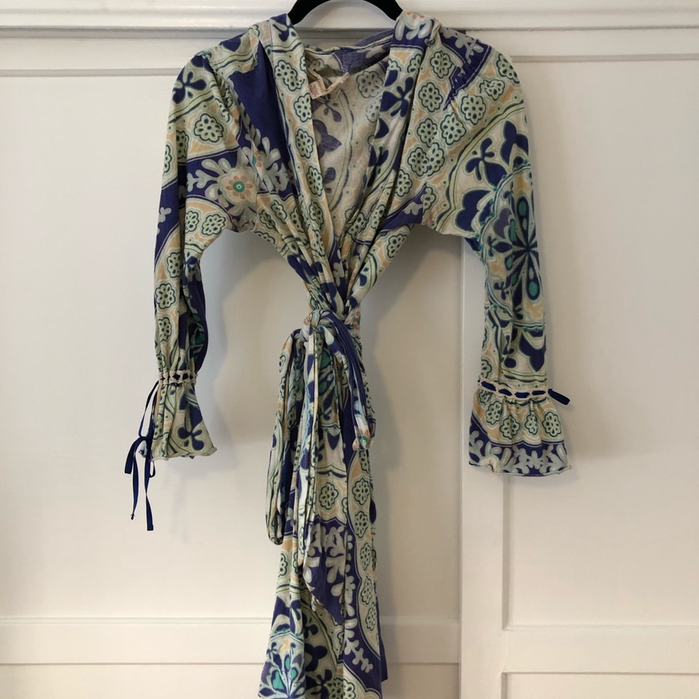 Anthropologie Lilka paisley hooded bathrobe
